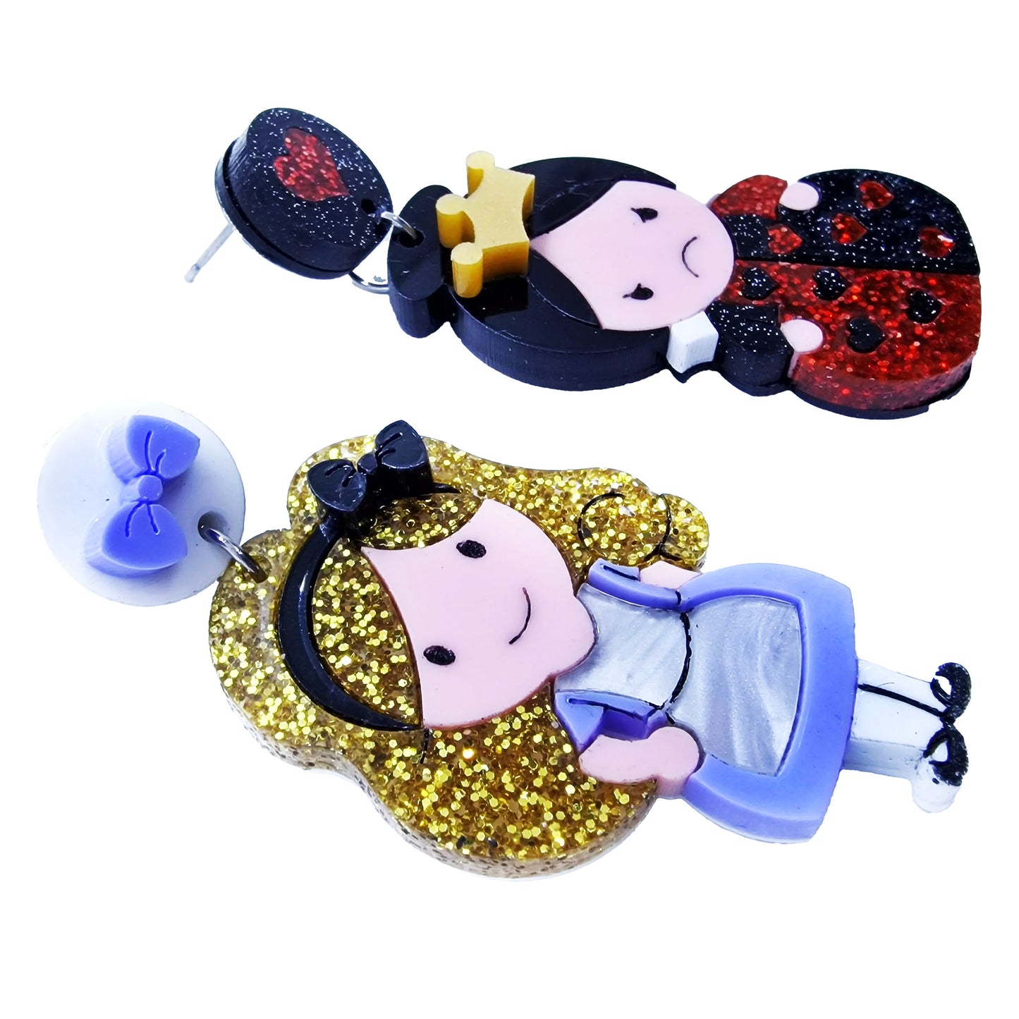 Orecchini pendenti asimmetrici Alice e Regina di Cuori