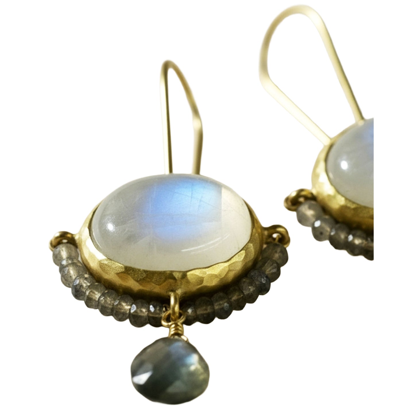 SURKANA Orecchini cameo in Pietra di Luna e Labradorite