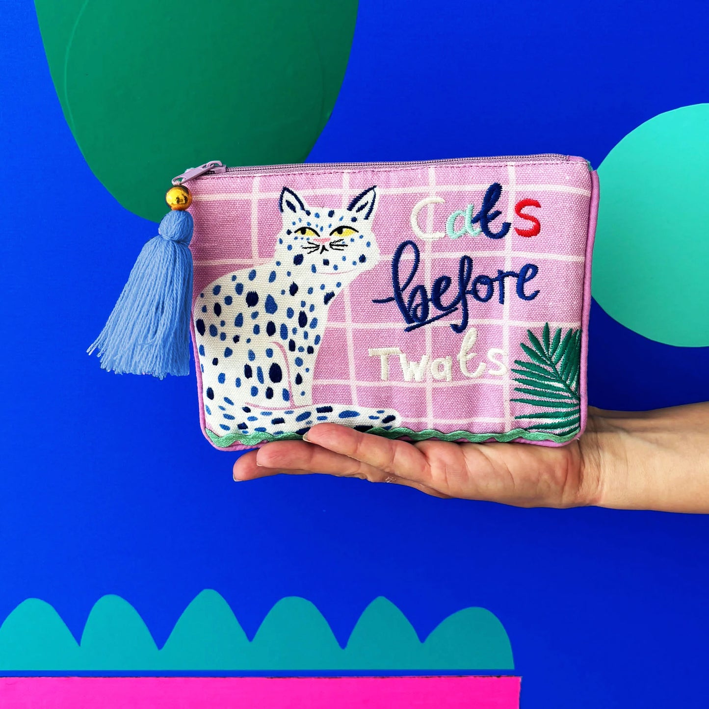 HOUSE OF DISASTER - Catnip 'Cats Before Twats' Purse-House of Disaster-VIALESCARPE