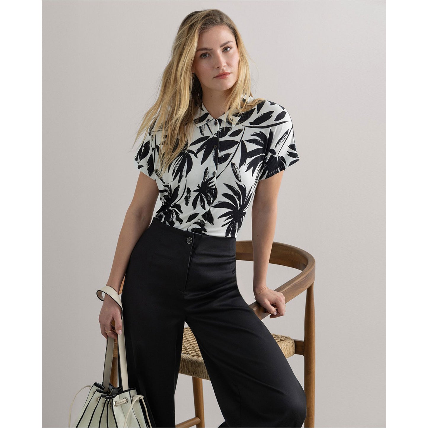 SURKANA - Camicia elasticizzata manica corta stampata