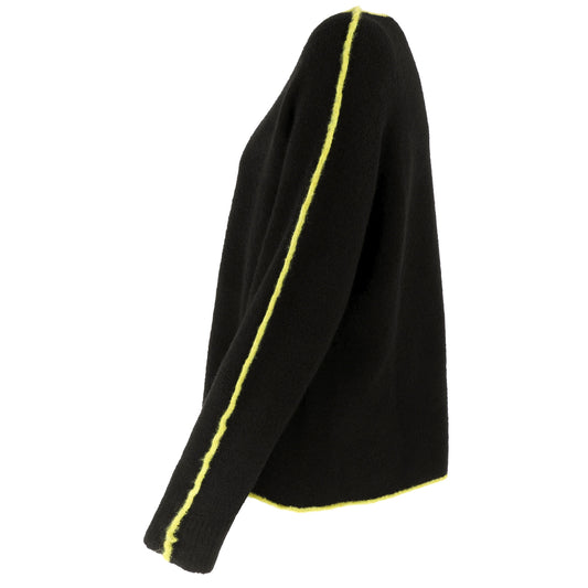 KARAKORUM Maglia Fabrizia nera con bordi lime.
