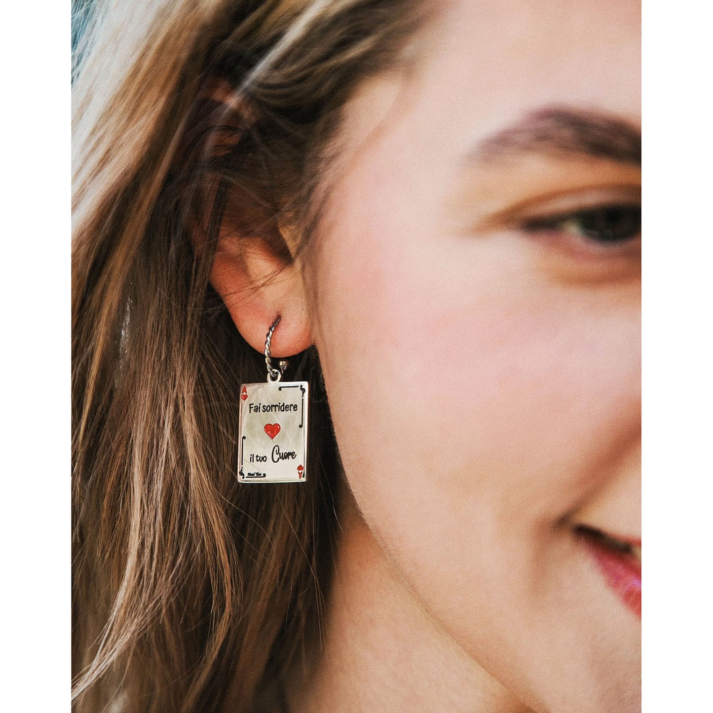 MAD TEA - Orecchini “Carta di Alice: fai sorridere il tuo cuore”-MAD TEA-VIALESCARPE