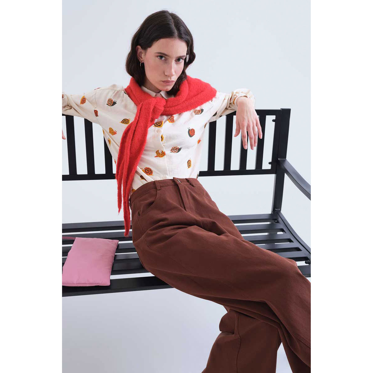 COMPAÑÍA FANTÁSTICA Pantaloni in denim marrone