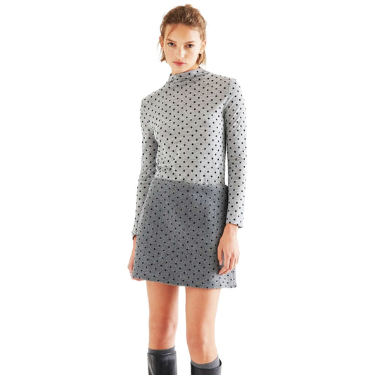 COMPAÑÍA FANTÁSTICA Maglia grigio mélange a mini pois neri con collo altoCOMPAÑÍA FANTÁSTICA Maglia grigio mélange a mini pois neri con collo alto