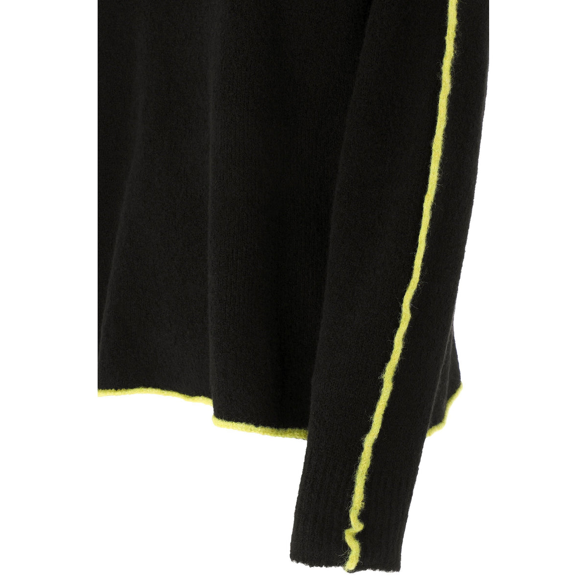 KARAKORUM Maglia Fabrizia nera con bordi lime.