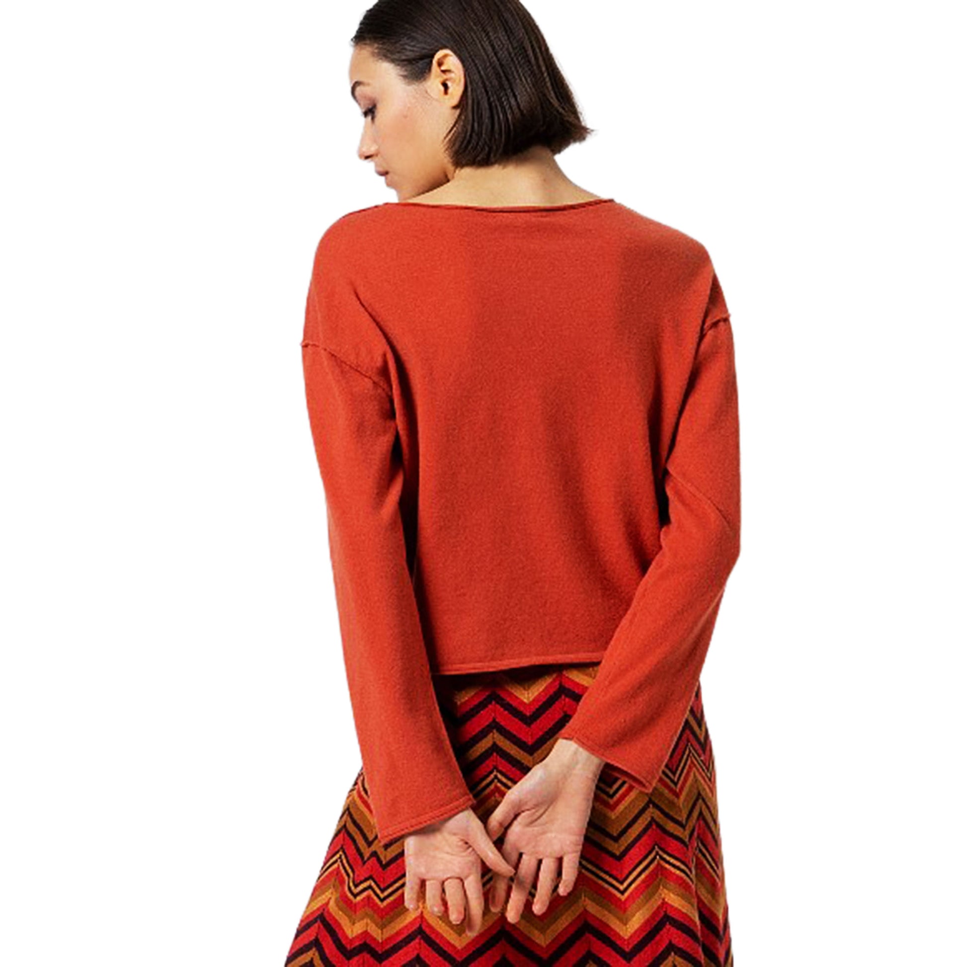 SURKANA - Maglia a coste sottili con scollo rotondo-SURKANA-VIALESCARPE