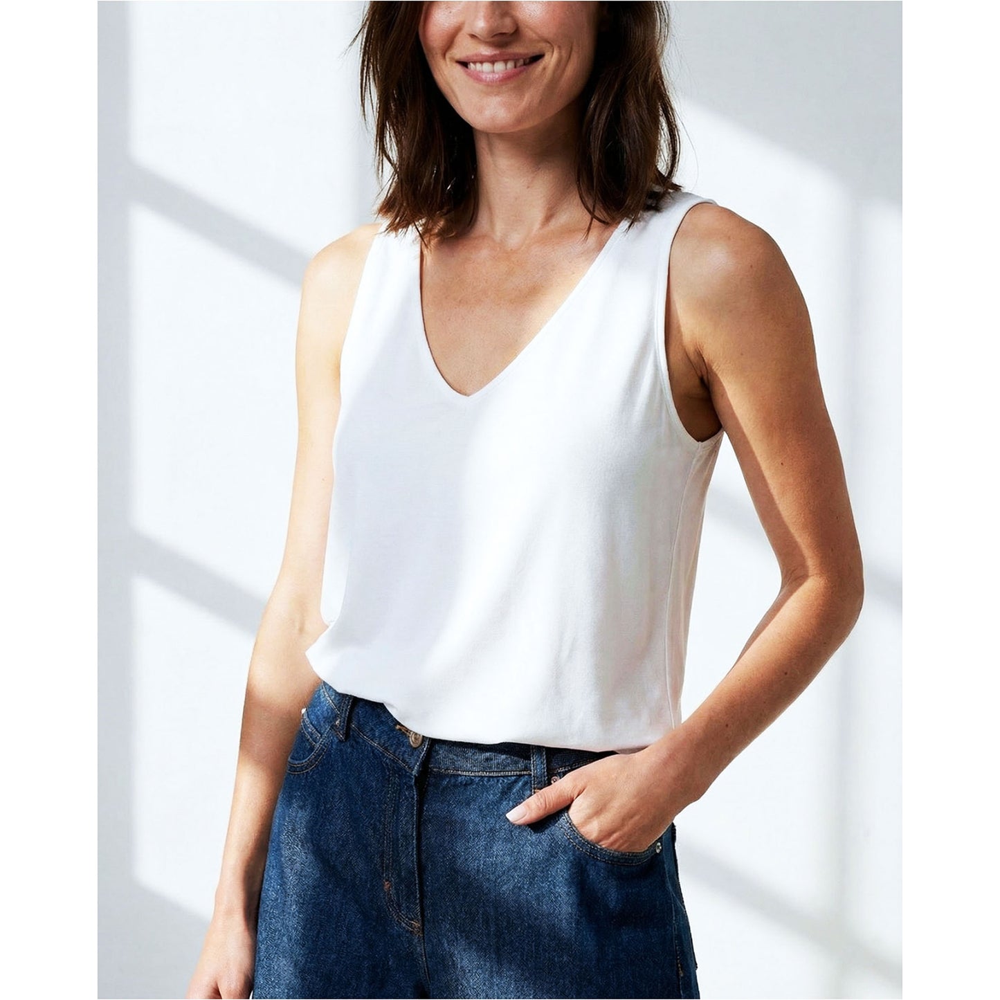 SURKANA Top a spalline Bianco-SURKANA-VIALESCARPE