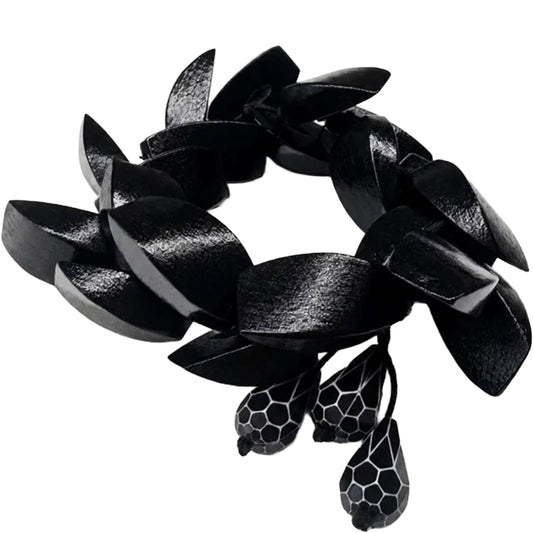 SURKANA Bracciale Nero in Legno con Petali Scolpiti