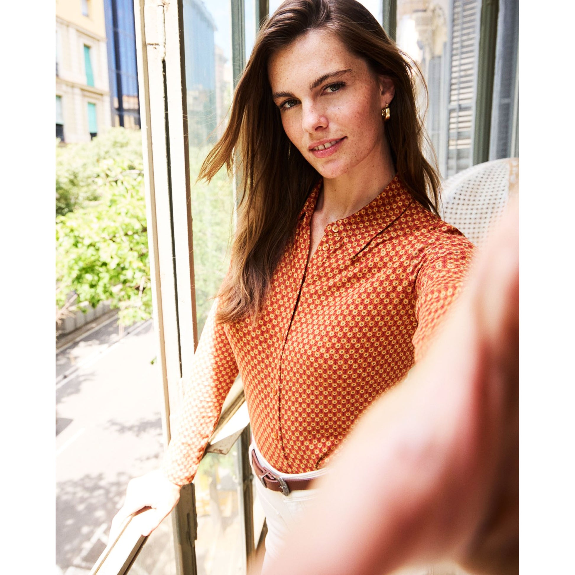 SURKANA - Camicia stampata in poliestere riciclato Toffee-SURKANA-VIALESCARPE