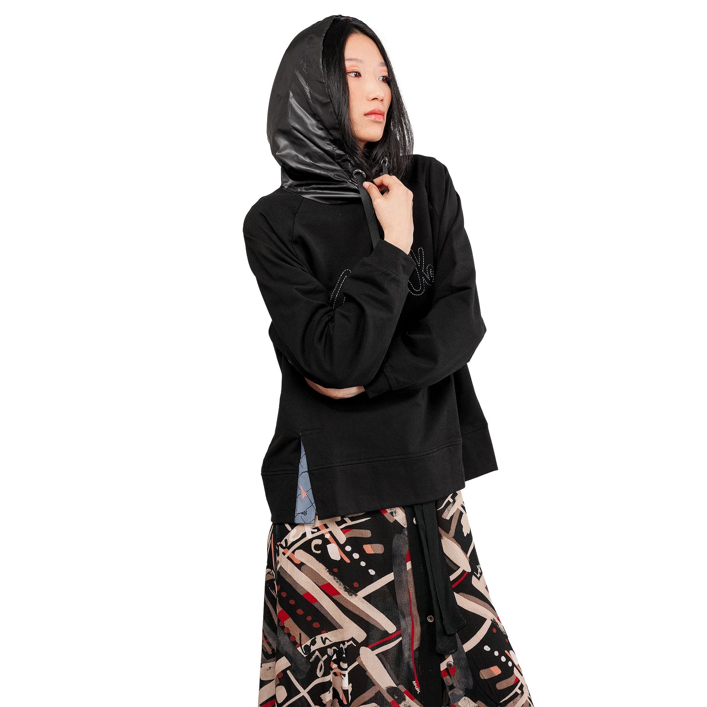 ANEKKE - Felpa con cappuccio nera-ANEKKE-VIALESCARPE