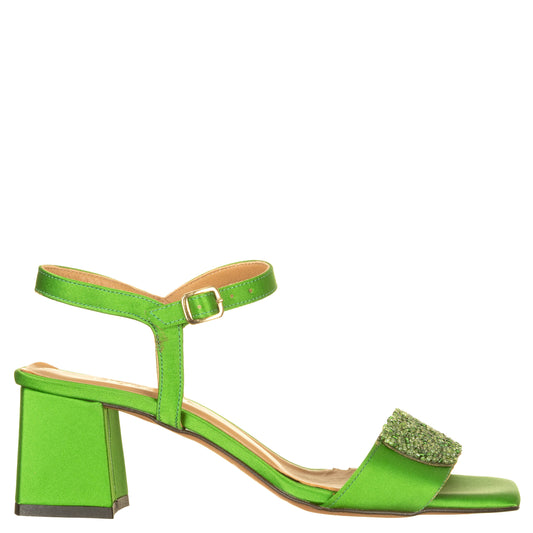 Sandali raso con perline