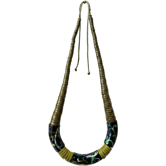 SURKANA Collana Girocollo in Legno con Motivo Vegetale