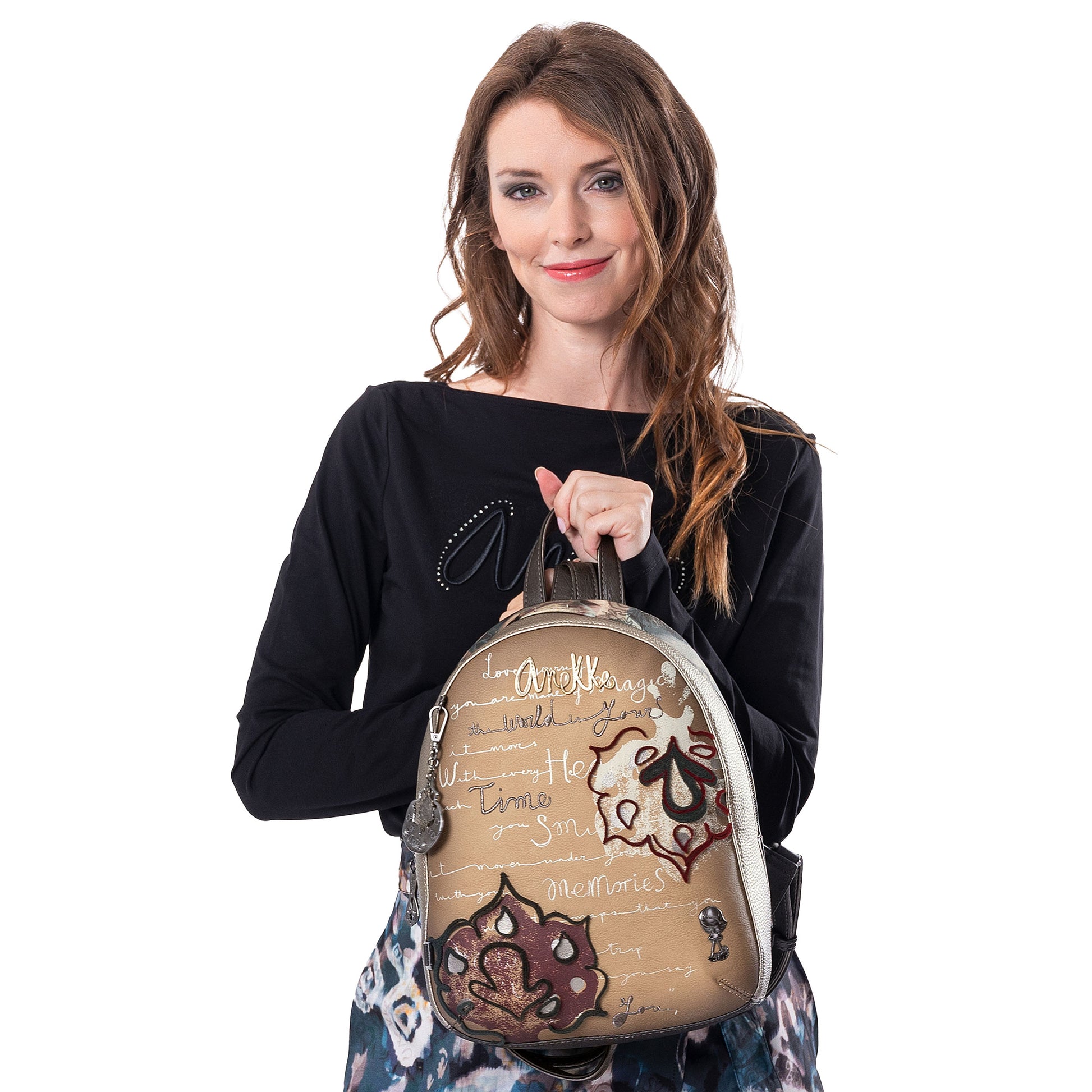 ANEKKE - Zaino da passeggio Manifesto-ANEKKE-VIALESCARPE